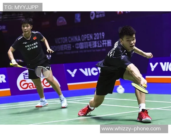 南京羽毛球队在亚运会中的团队协作展现出卓越实力与默契配合